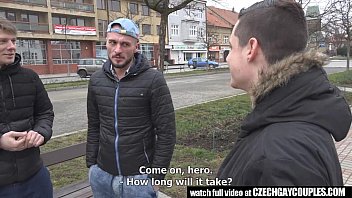 Manhaving gay sex for money xvideo