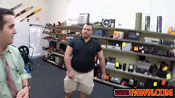 Xxx prêteur sur gages porno gay