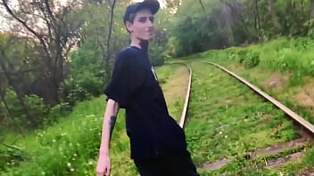 Uomini gay nudi nel bosco