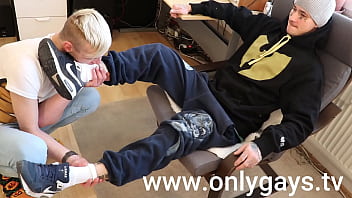 Xxx porno gay 2022