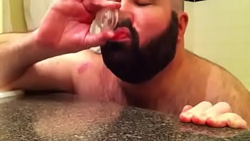 È gay succhiare il proprio cazzo