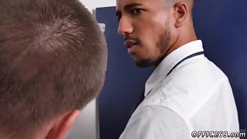 Uomini nudi cumming, gay