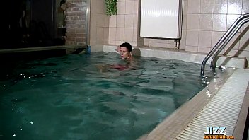 Video xông hơi đồng tính nam